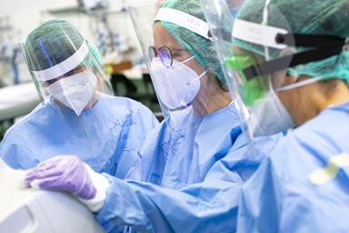 Coronavirus, Ordine medici Milano chiede indennizzo statale per sanitari
